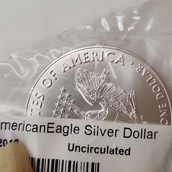 2016 American Eagle Silver Dollar Uncirculated 1 oz NWT - Picture 4 of 7